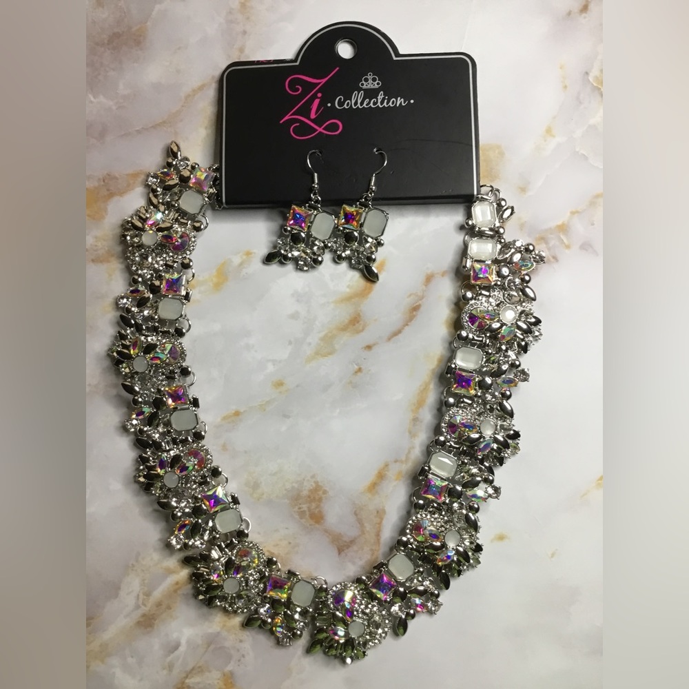 Chunky Necklace Set - Picture 4 of 4
